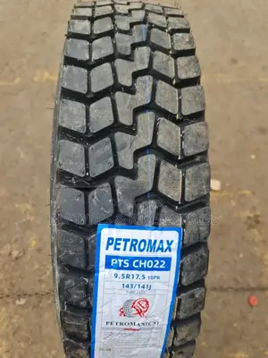 9.5r17.5 Petromax Tyres (Diff) Commercial.