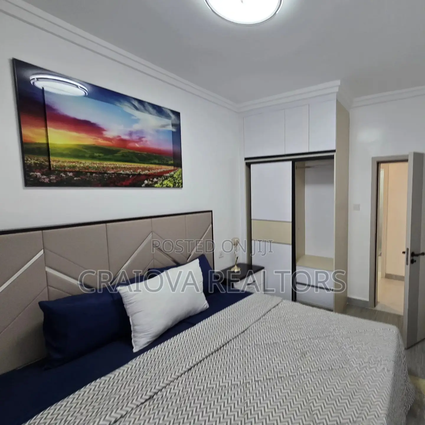 2bdrm Apartment in Gateway Mall Area for sale
