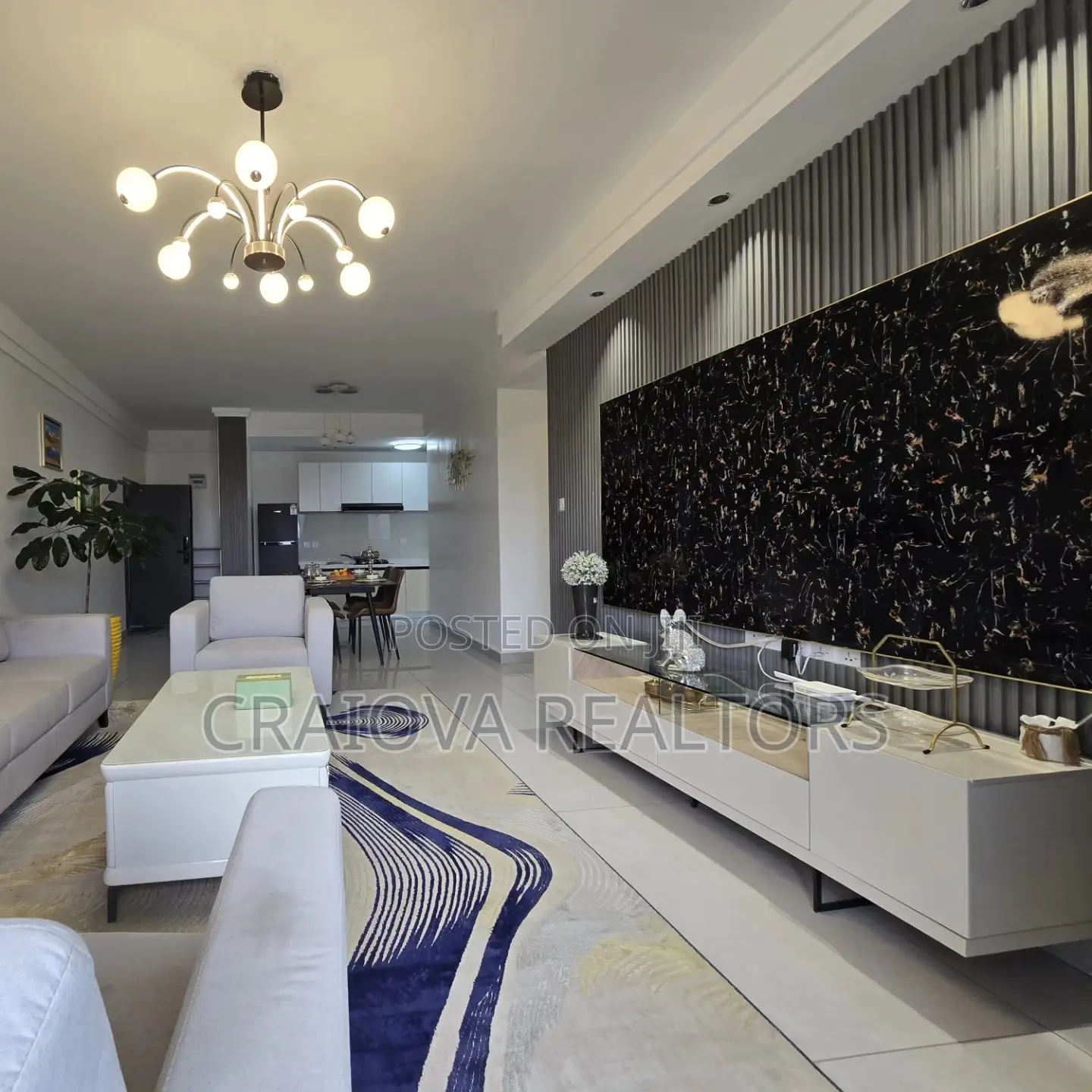 2bdrm Apartment in Gateway Mall Area for sale