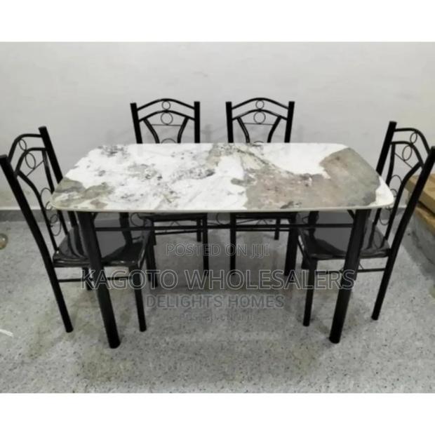 White Marble 6sitter Dinning Table - main view