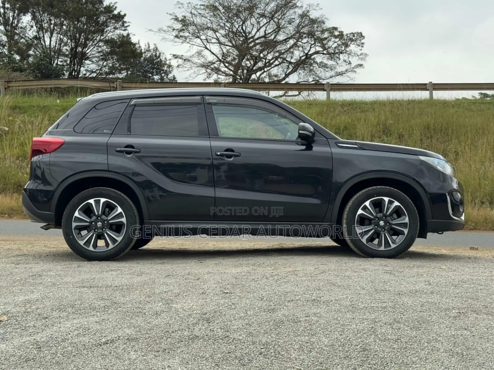Suzuki Escudo 2018 Black