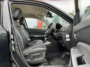 Suzuki Escudo 2018 Black