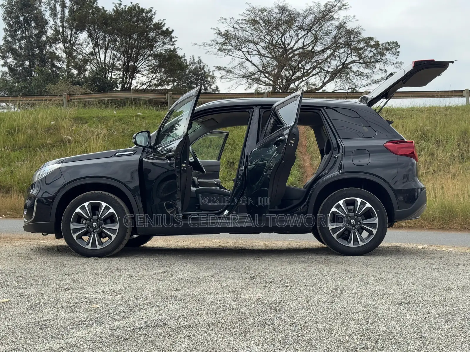 Suzuki Escudo 2018 Black