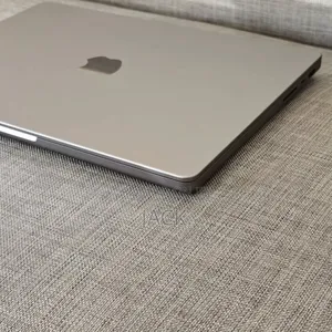 Laptop Apple MacBook Pro 2021 M1 16GB Apple M1 Pro SSD 1T