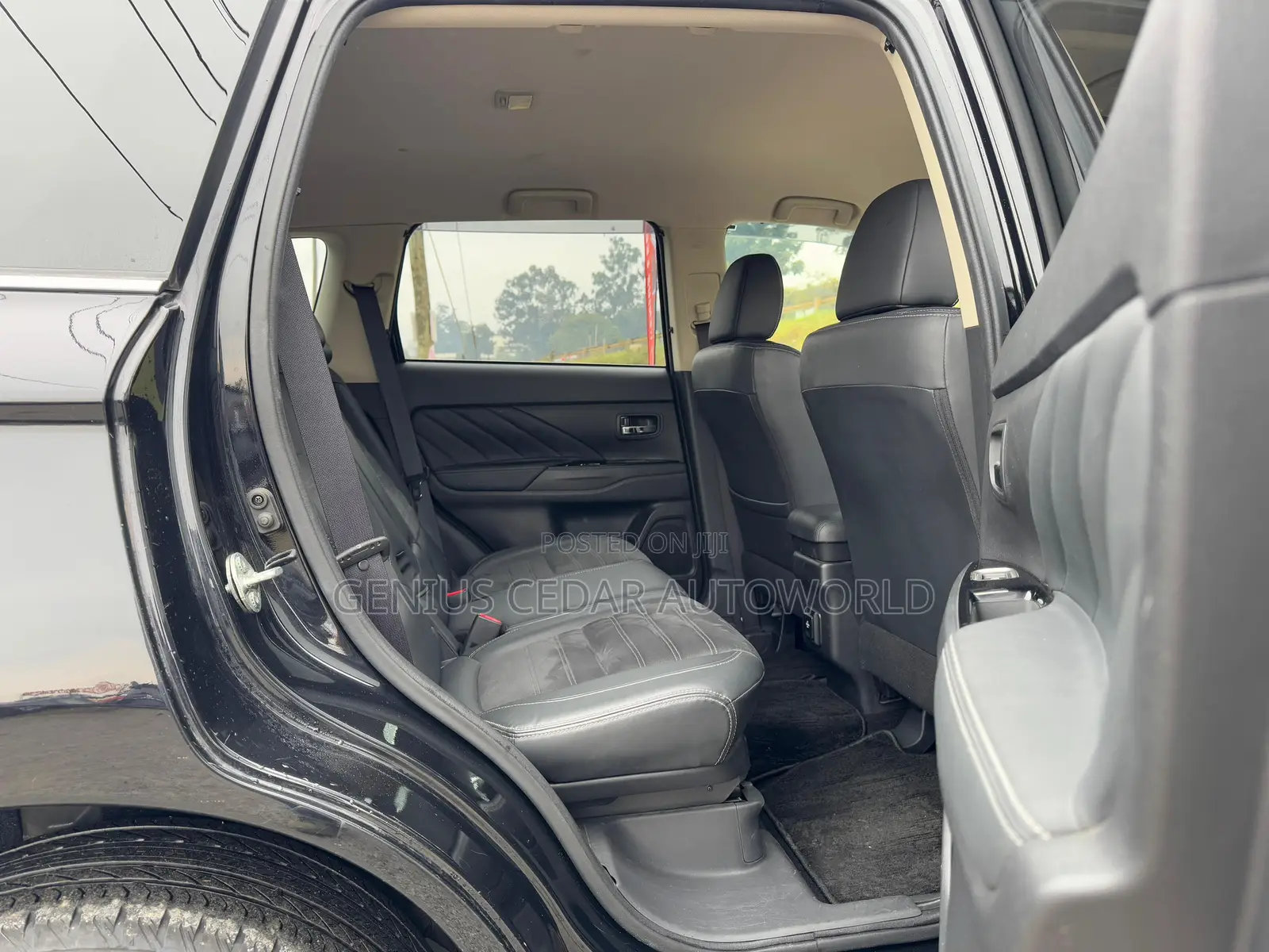 Mitsubishi Outlander 2018 Black