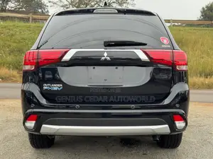 Mitsubishi Outlander 2018 Black