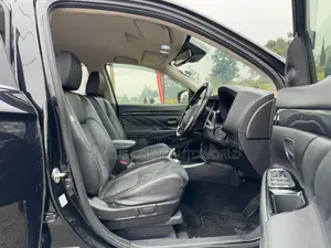 Mitsubishi Outlander 2018 Black