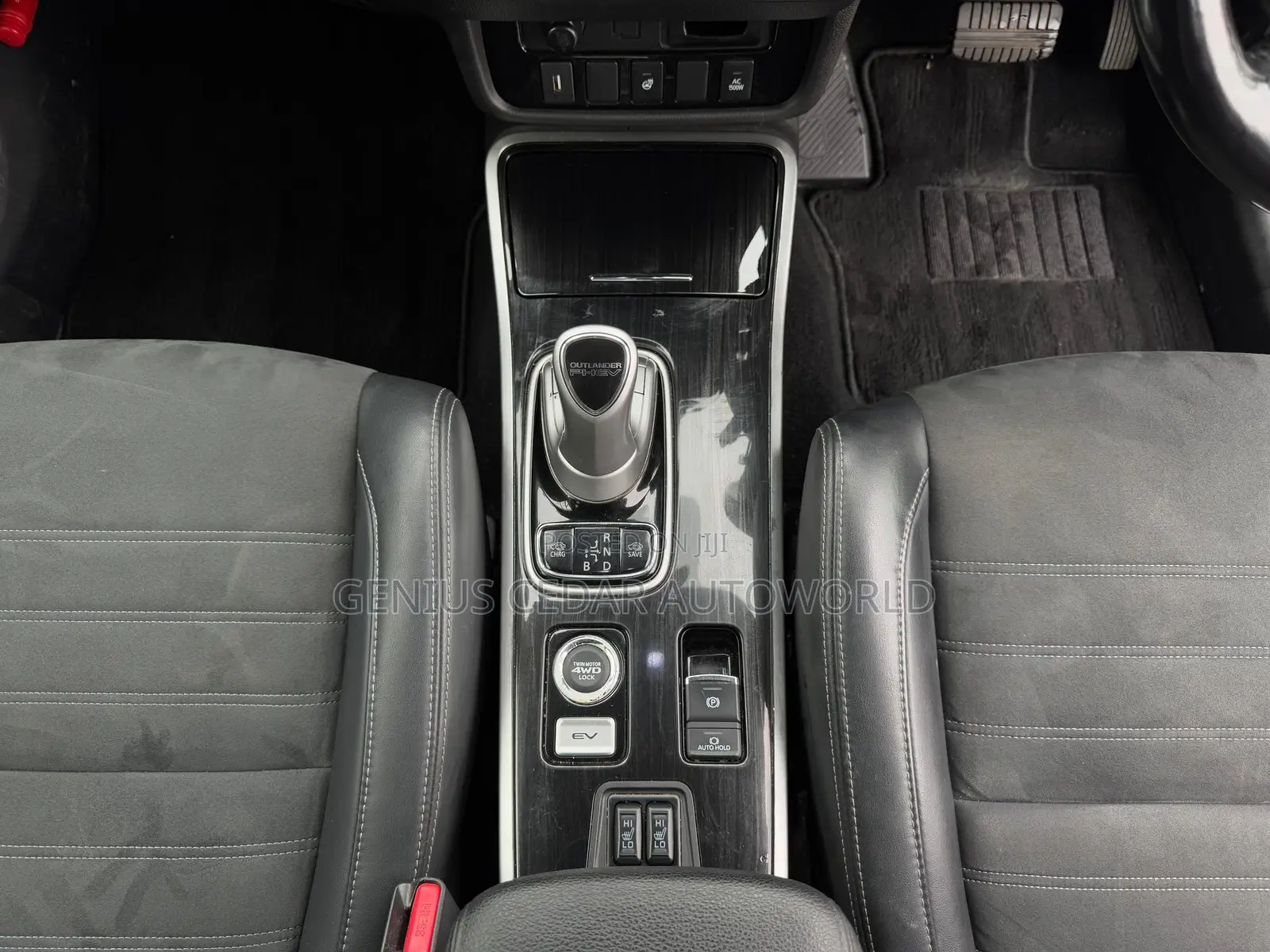 Mitsubishi Outlander 2018 Black