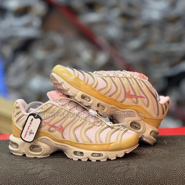 Tn Airmax Plus Sesame