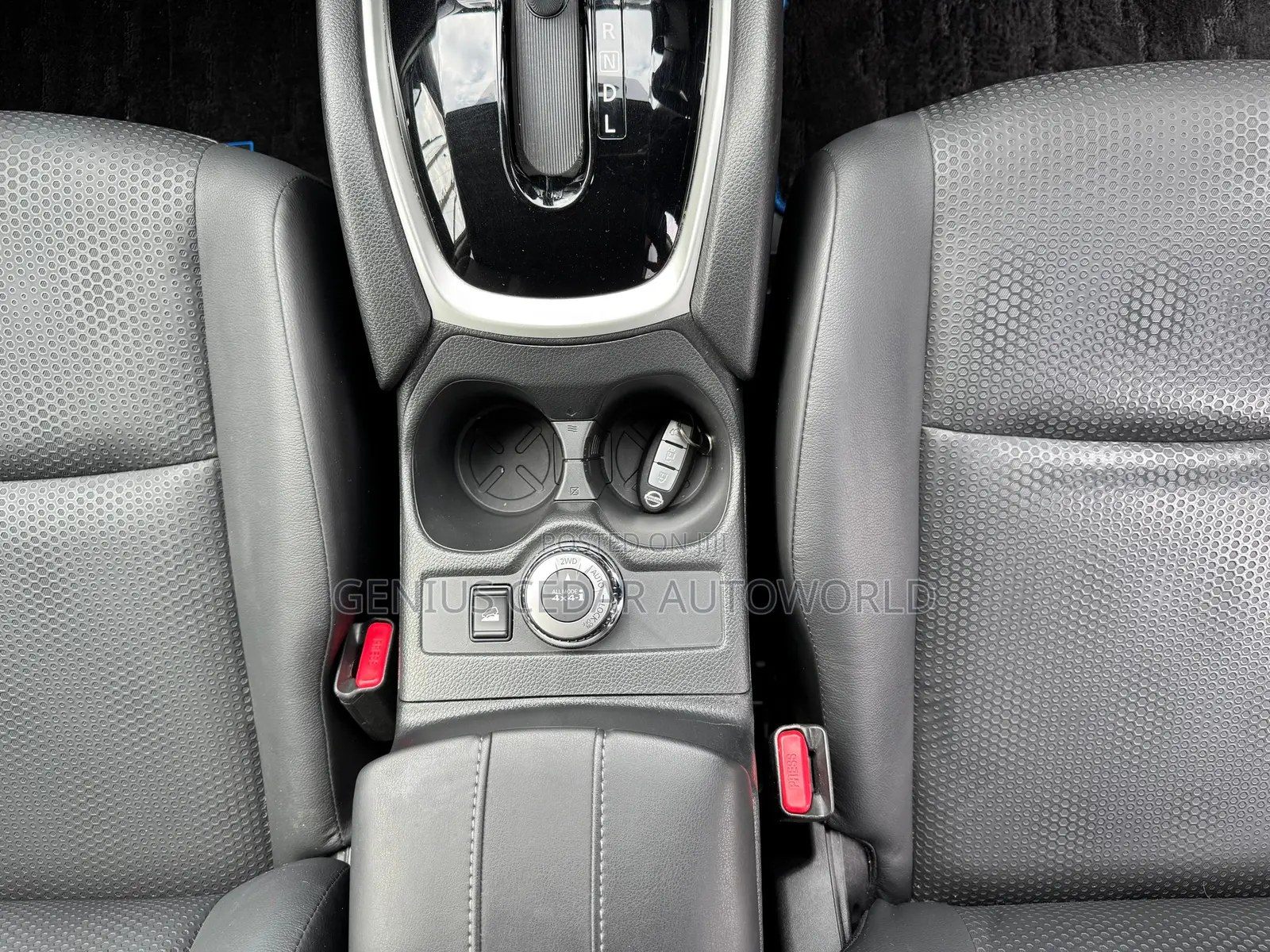 Nissan X-Trail 2017 Brown