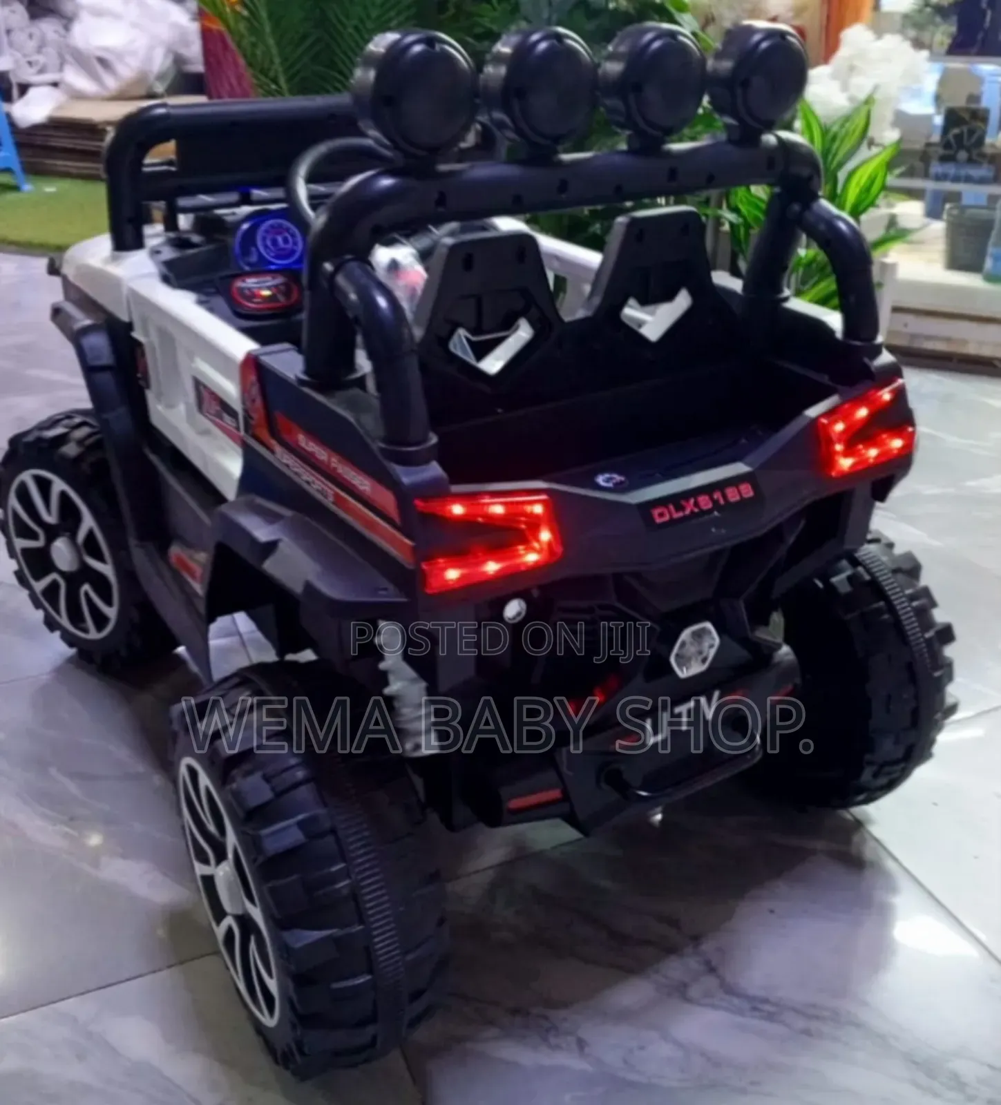 4x4 Jeep Wrangler Kid Rechargeable Electric Ride on Truck