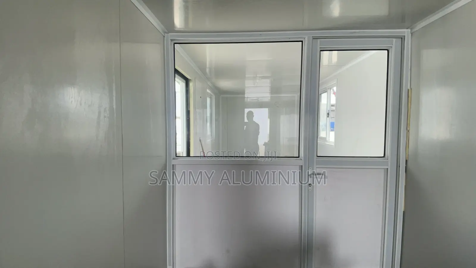 Aluminium And Glass Container Fabrication