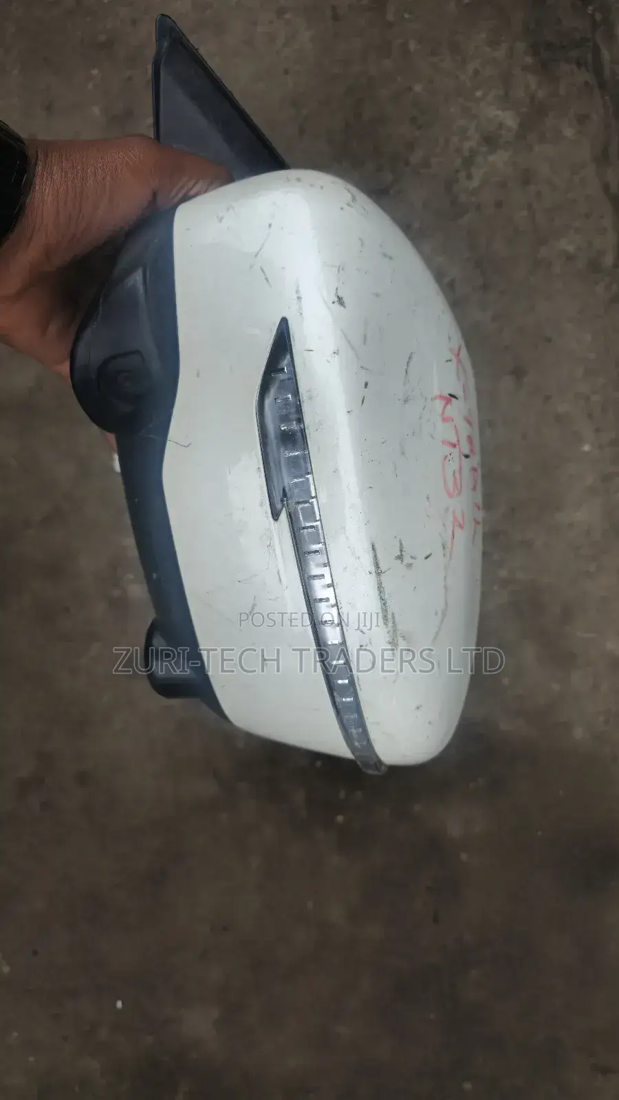 Nissan Xtrail  T32 Sidemirror