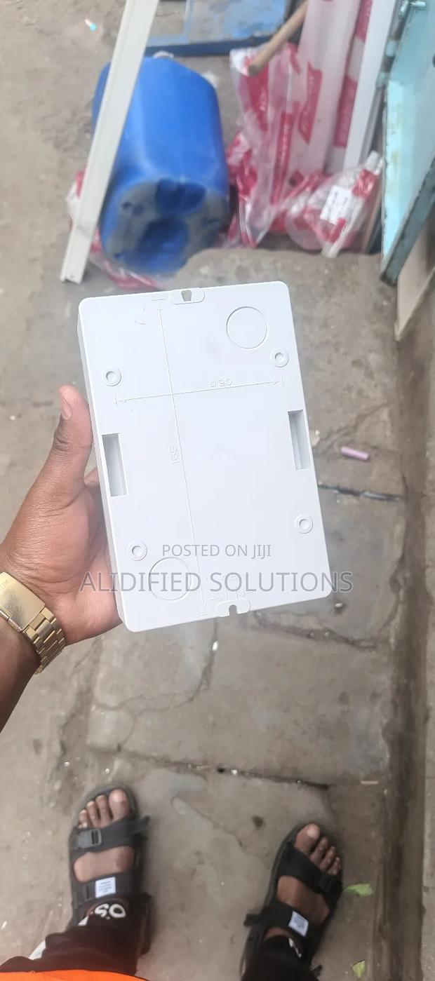 Isolator Switch 63a 4p - thumbnail 2