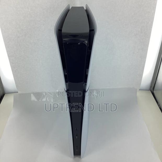 Digital Ps5 /Playstation Slim Used in Mint Condition - thumbnail 3