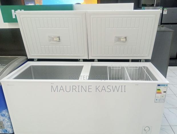 Hisense 702 Lcomercial Chest Freezer - thumbnail 2