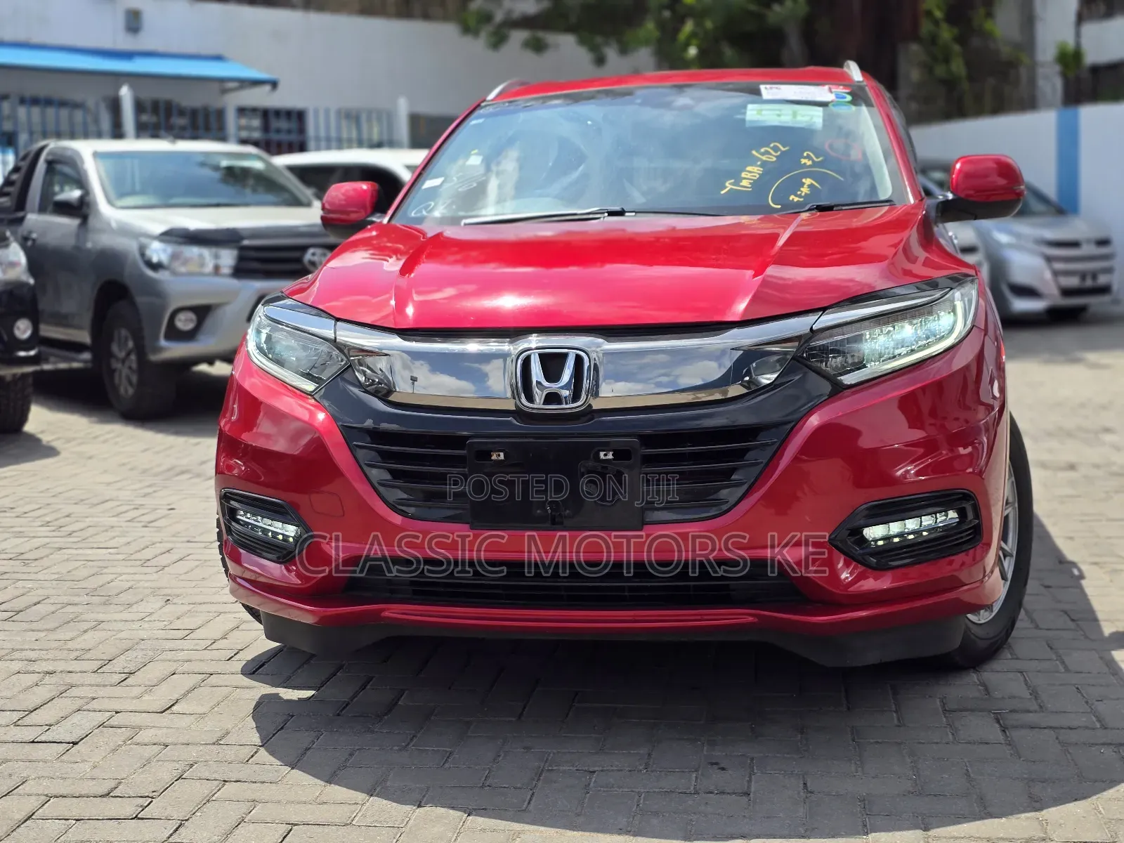 Honda Vezel 1.5 Hybrid 4WD 2019 Red