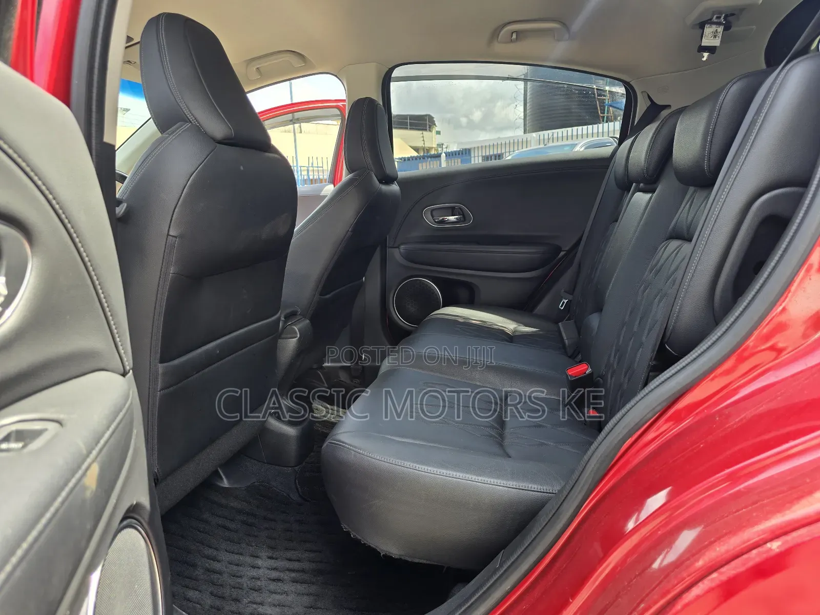 Honda Vezel 1.5 Hybrid 4WD 2019 Red