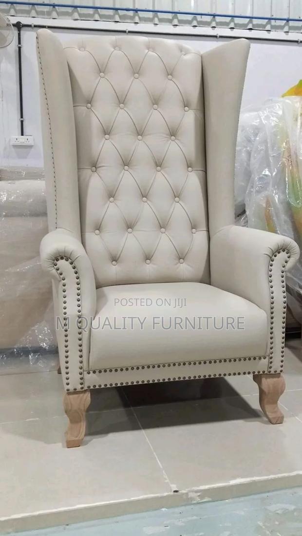 New King Size Sofas