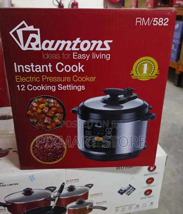 Ramtons Stainless Steel Pressure Cooker - main view