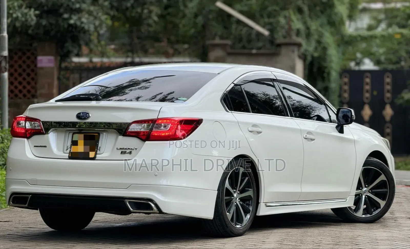 Subaru Legacy 2.5i Premium AWD 2018 White