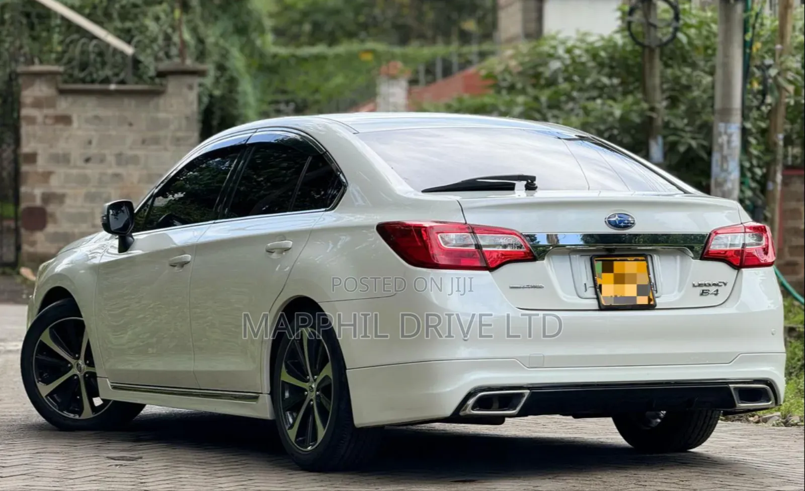 Subaru Legacy 2.5i Premium AWD 2018 White