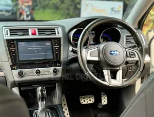 Subaru Legacy 2.5i Premium AWD 2018 White
