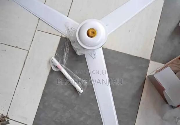High Qualiity Ceiling Fan - main view