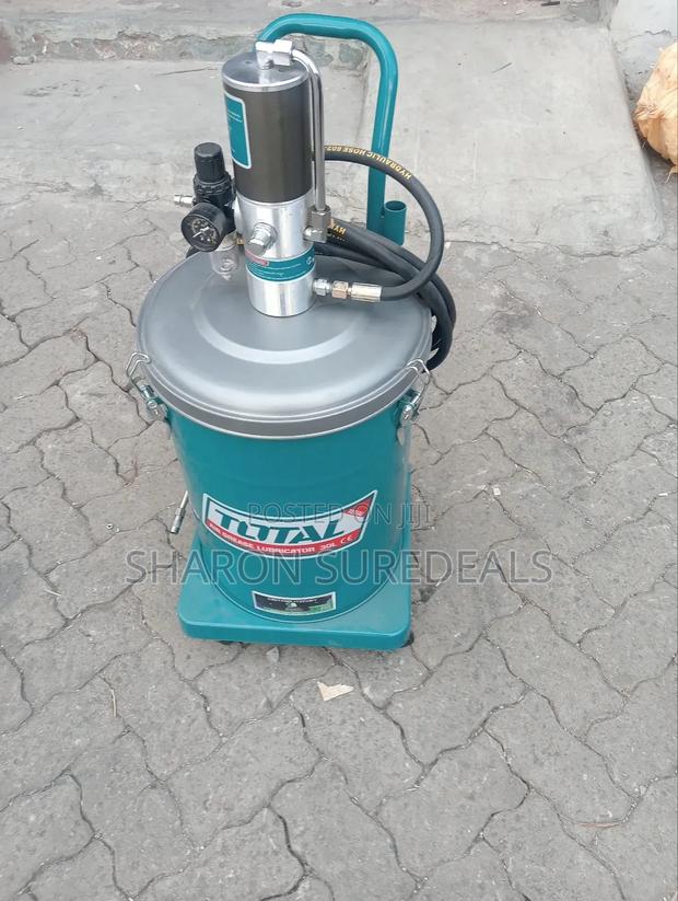 Centralized Grease Lubricator Total 30l - main view
