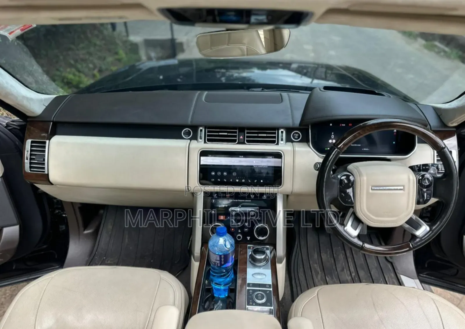 Land Rover Range Rover Vogue 2018 Black
