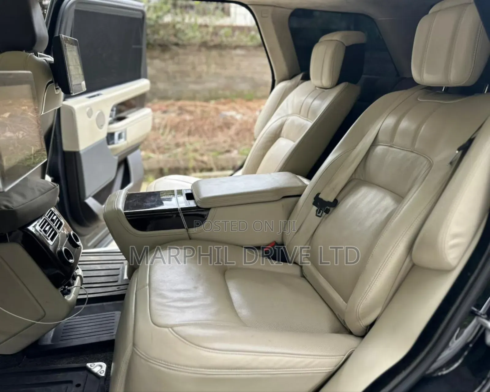 Land Rover Range Rover Vogue 2018 Black