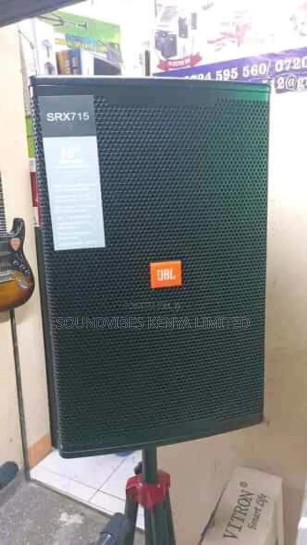 JBL Midrange Srx715