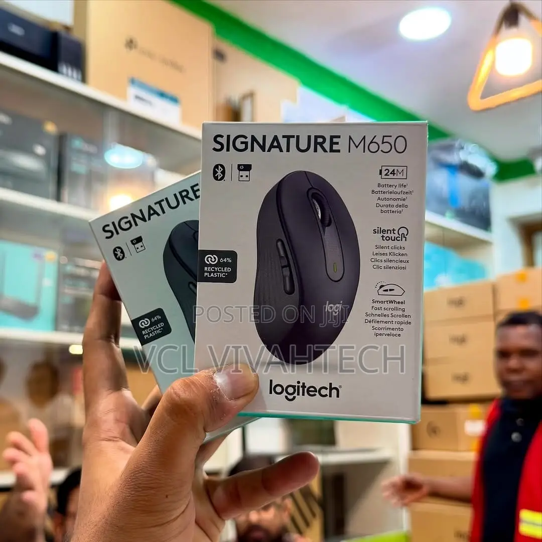 Logitech Signature M650 Wireless Bluetooth Mouse