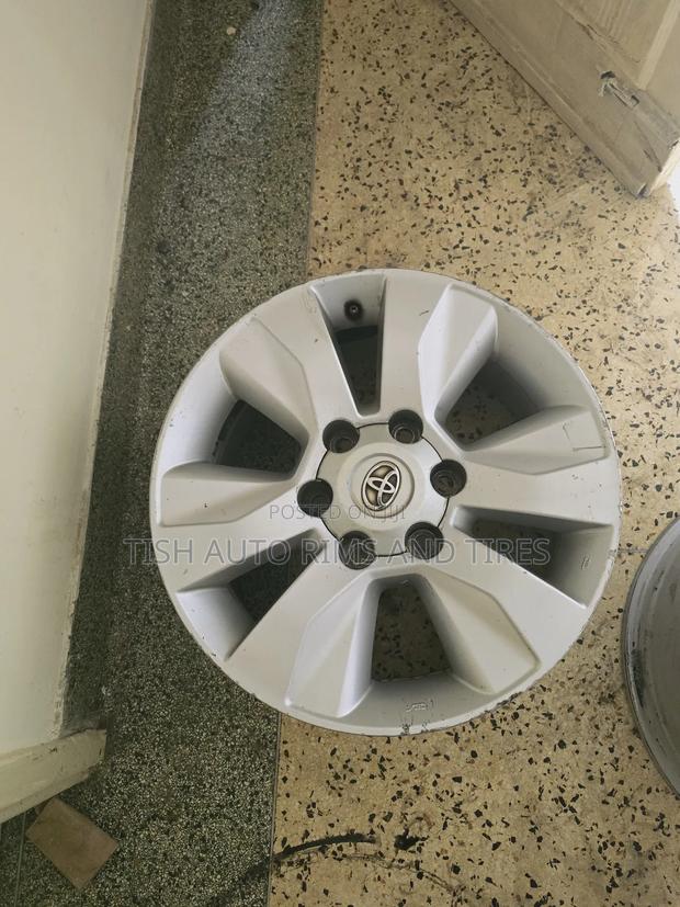 Original Toyota Hilux,Fortuner,Prado 17 Inch Rim
