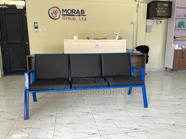 Waiting Bay Bench - thumbnail 7