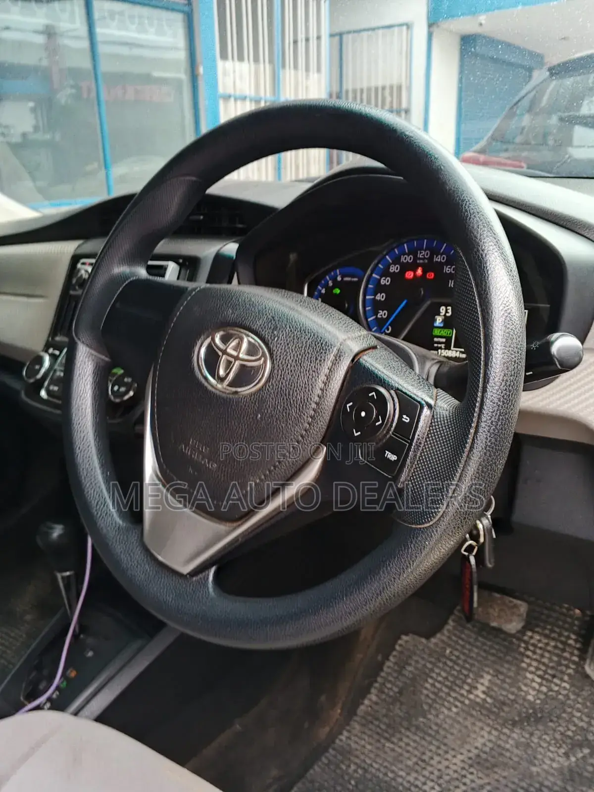 Toyota Axio 2013 Gray