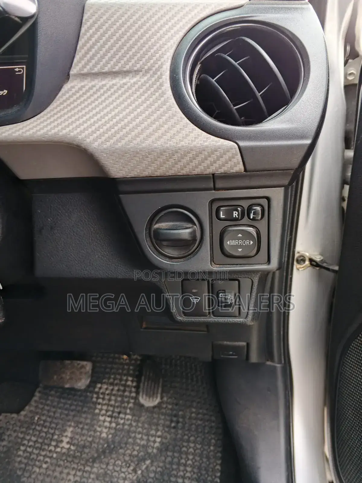 Toyota Axio 2013 Gray