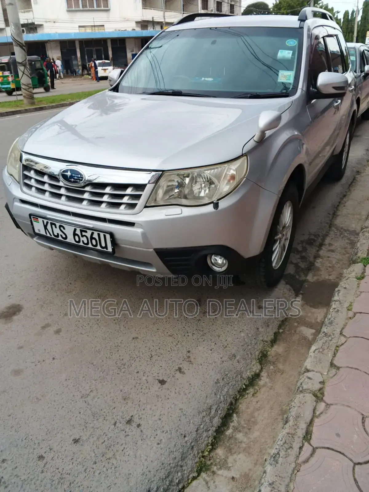 Subaru Forester 2011 Silver