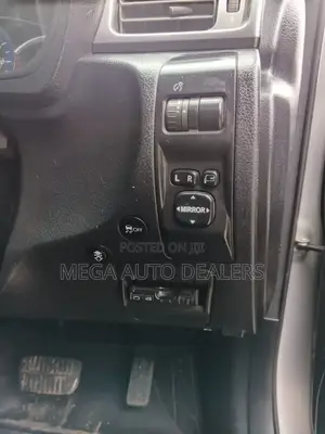 Subaru Forester 2011 Silver