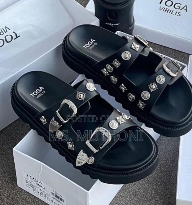 Toga Pulla Slides (Size 40-45) - main view