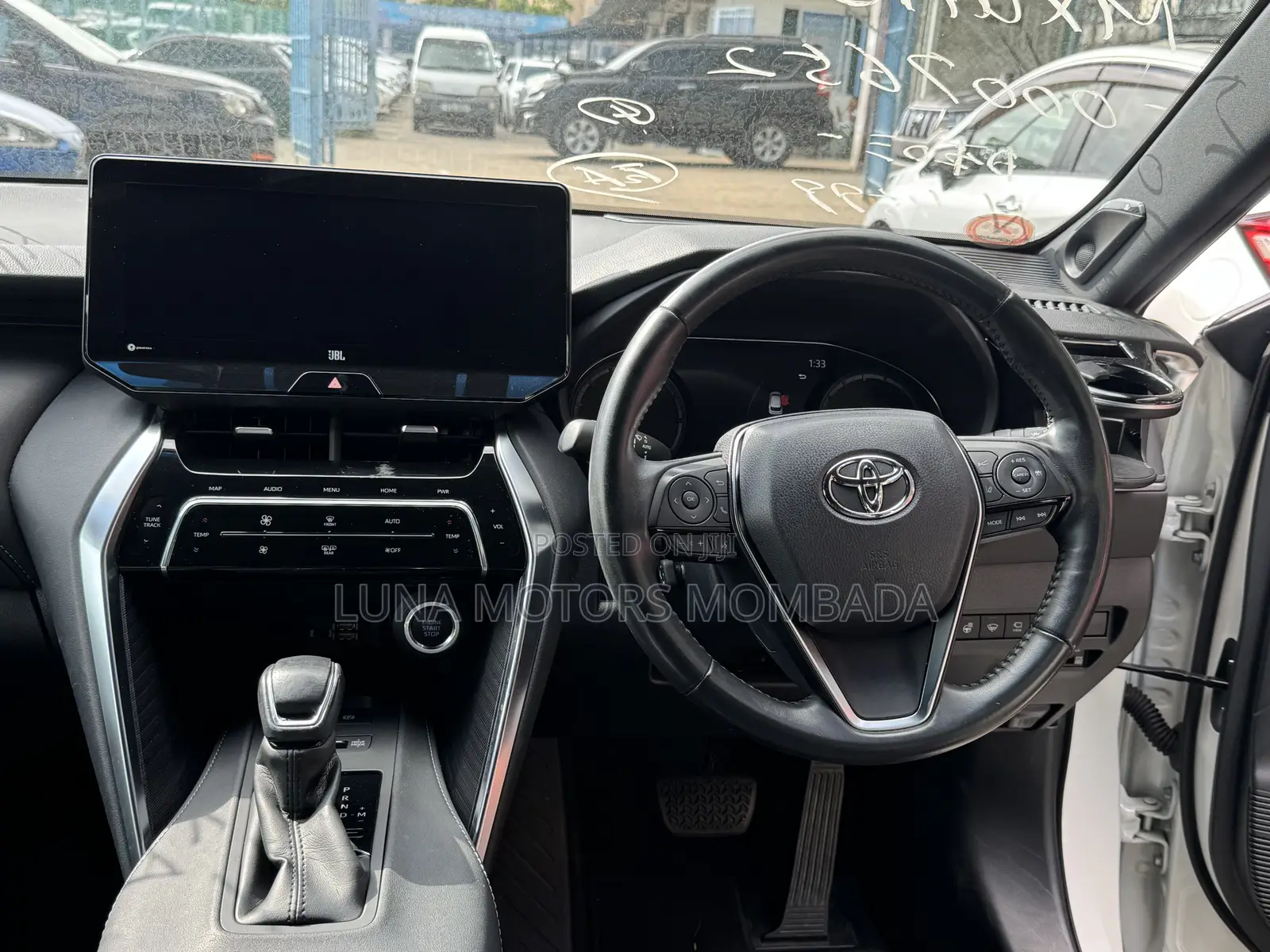Toyota Harrier 2.0 2020 White
