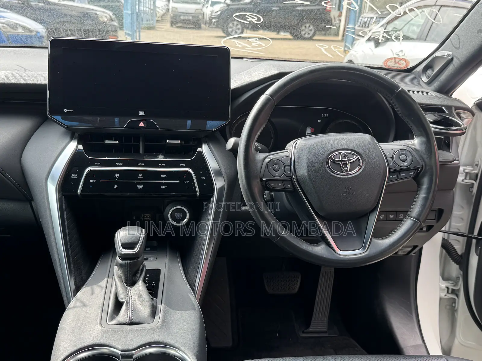 Toyota Harrier 2.0 2020 White