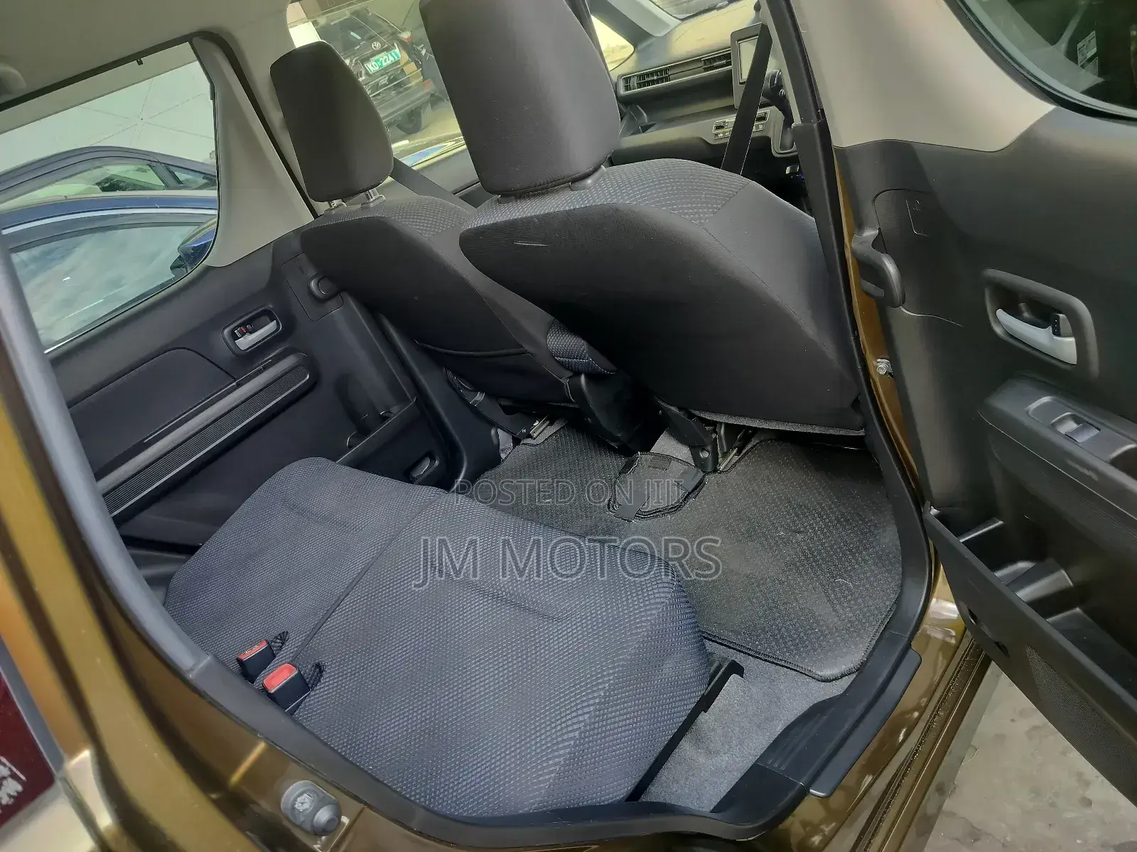 Suzuki Wagon R 2019 Gold