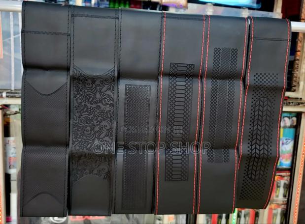 Black Breathable Leather Hand Stitching Steering Wheel Cover - thumbnail 2