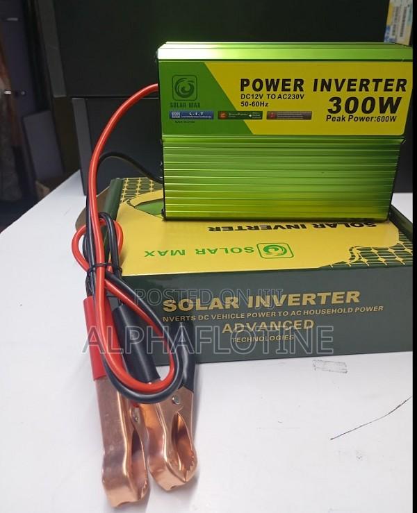 Solar Inventer 300w Cont" Power/600w Peak Power - main view