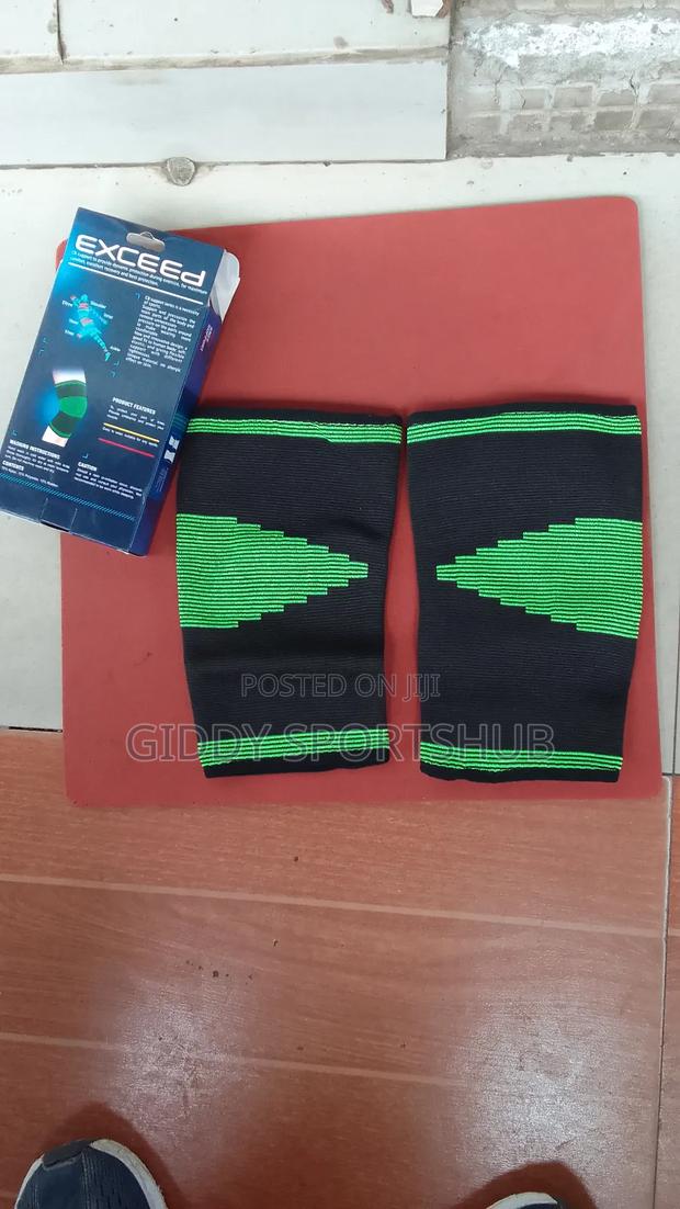 Pair of Knee Support Pads - thumbnail 2