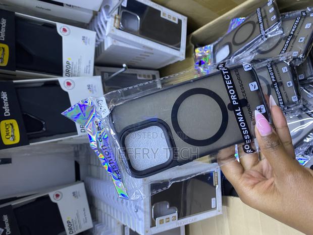 Orras iPhone 16 Pro Translucent Matte Magsafe Case - thumbnail 3