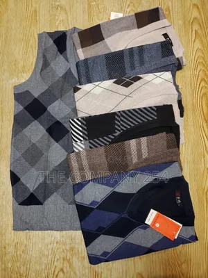 Quality Knitted Half Checked Wind Breaker Official Sweater