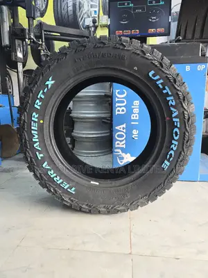 265/60r18 Ultraforce Tire
