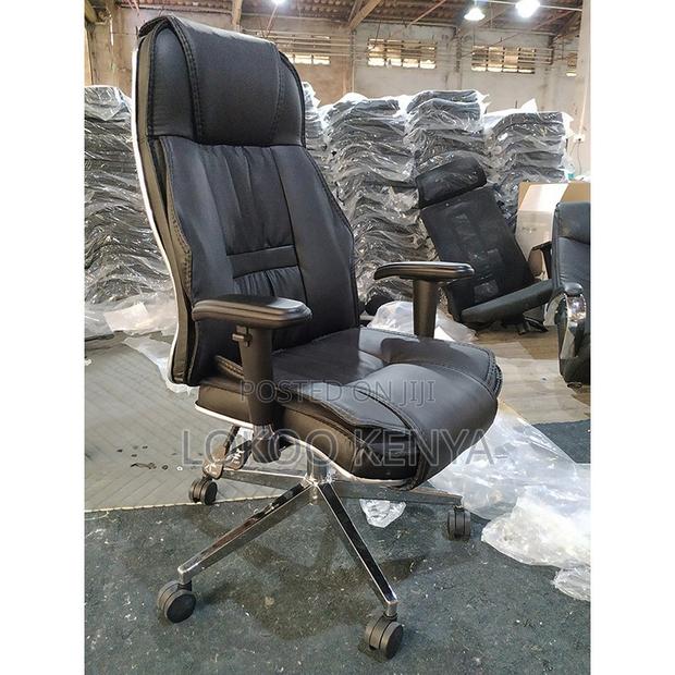 Office Chair: Office Chair With Lumbar Support - thumbnail 4